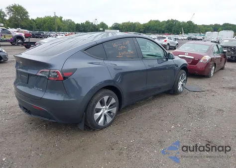 2023 Tesla Model Y Awd/Long Range Dual Motor All-Wheel Drive from USA, damaged, VIN 7SAYGDEE9PF686368